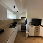 U Majki Apartment